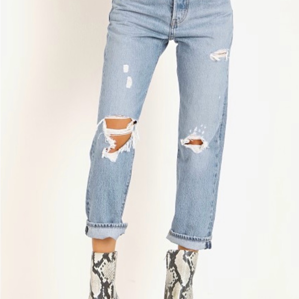 Distressed Light Blue Women's Jeans